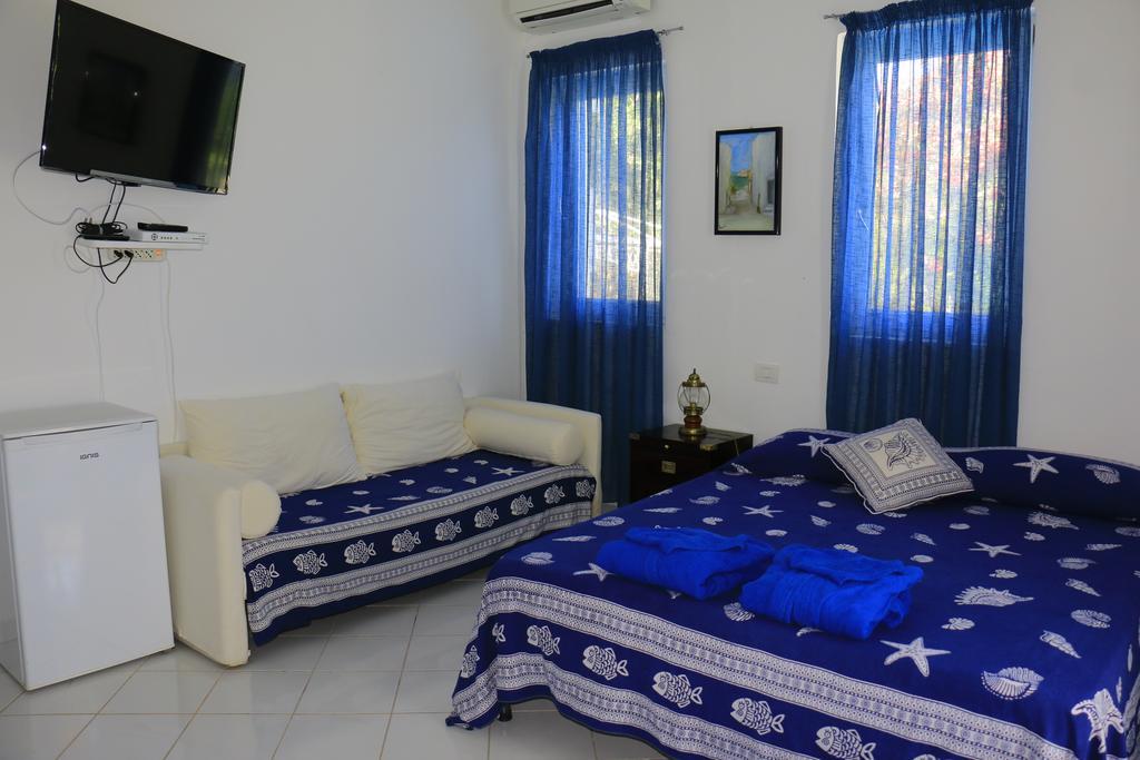 Cala Cavone Guest House Ponza Extérieur photo