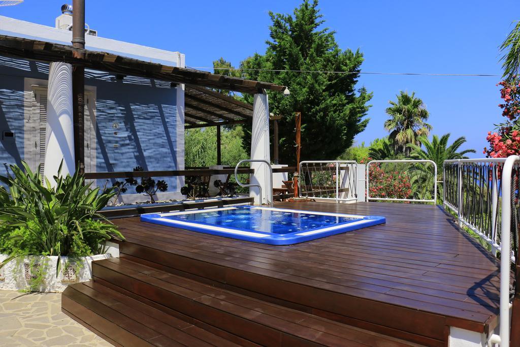 Cala Cavone Guest House Ponza Extérieur photo