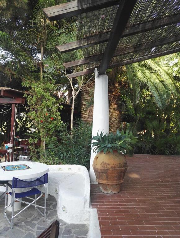 Cala Cavone Guest House Ponza Extérieur photo